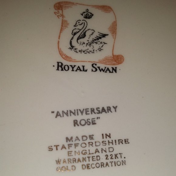 Vintage Anniversary Rose dishes Staffordshire England Royal Swan - Picture 9 of 9